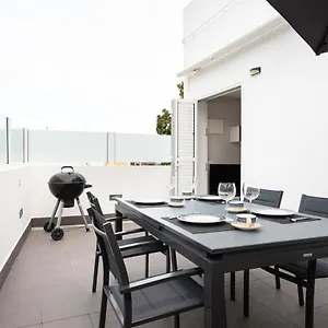 Homelike Stunning Sea Front House El Poris Poris de Abona